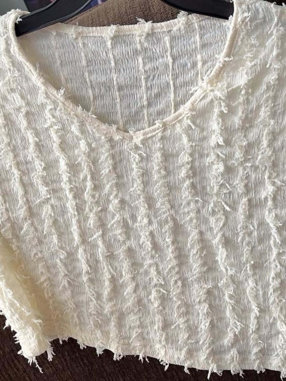 Women’s Textured Fringe V-Neck Top in Cream